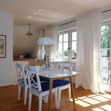 Lee Apartamento Althagen